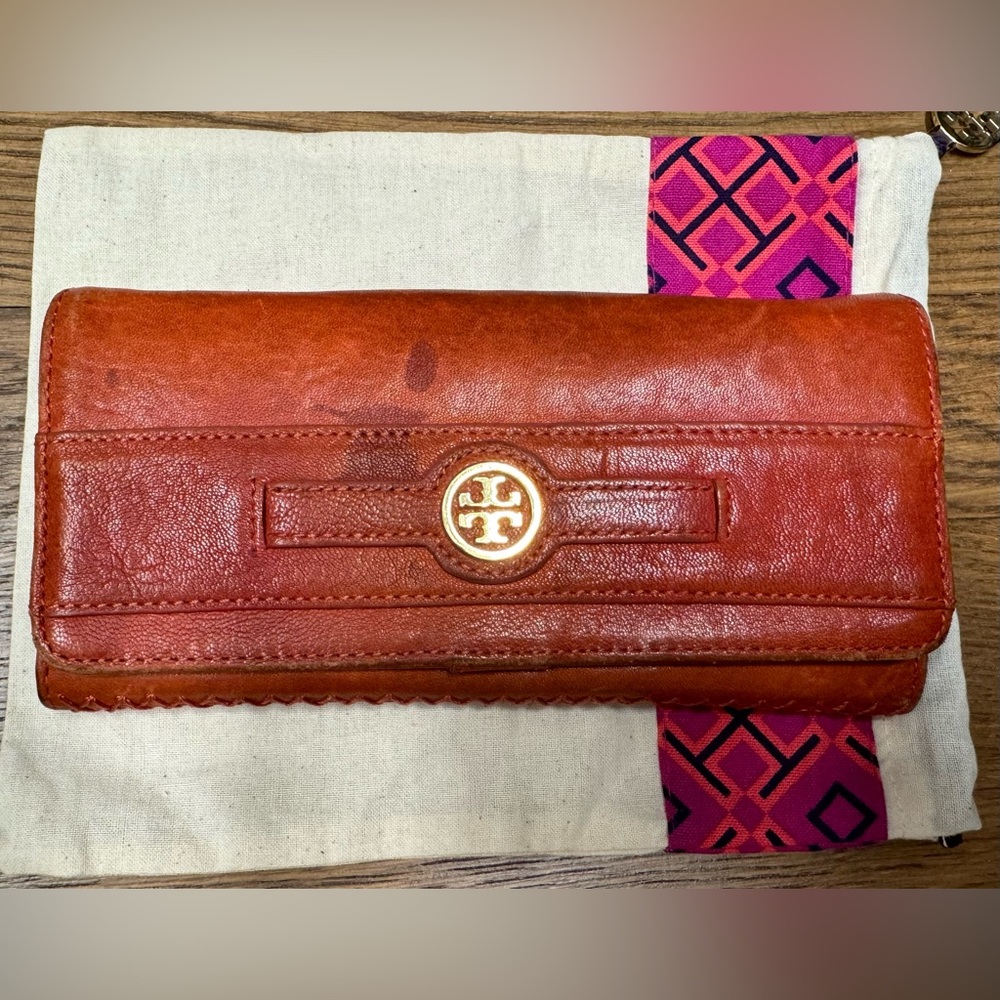 Tory Burch Wallet w/ Dust Bag, Orange Leather, GUC